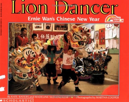 Lion dancer : Ernie Wan's Chinese New Year